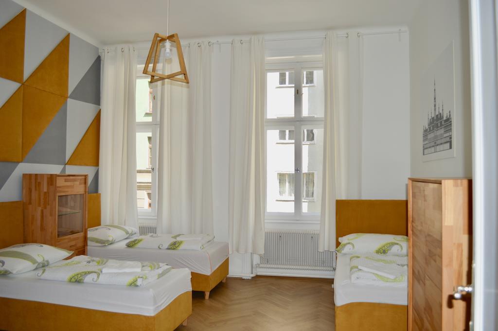 Sweet Living Naschmarkt Виена Екстериор снимка