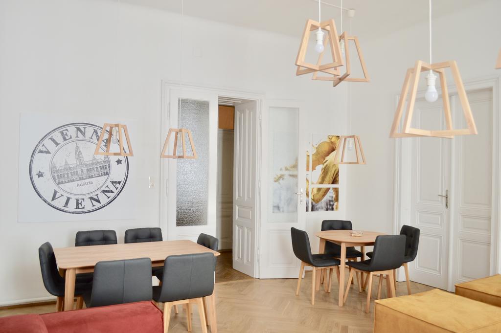Sweet Living Naschmarkt Виена Екстериор снимка